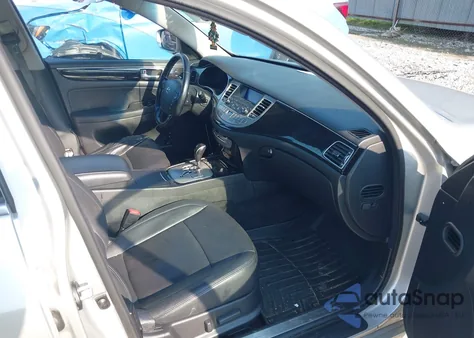 2013 Hyundai Genesis 3.8 from USA, damaged, VIN KMHGC4DD2DU221099